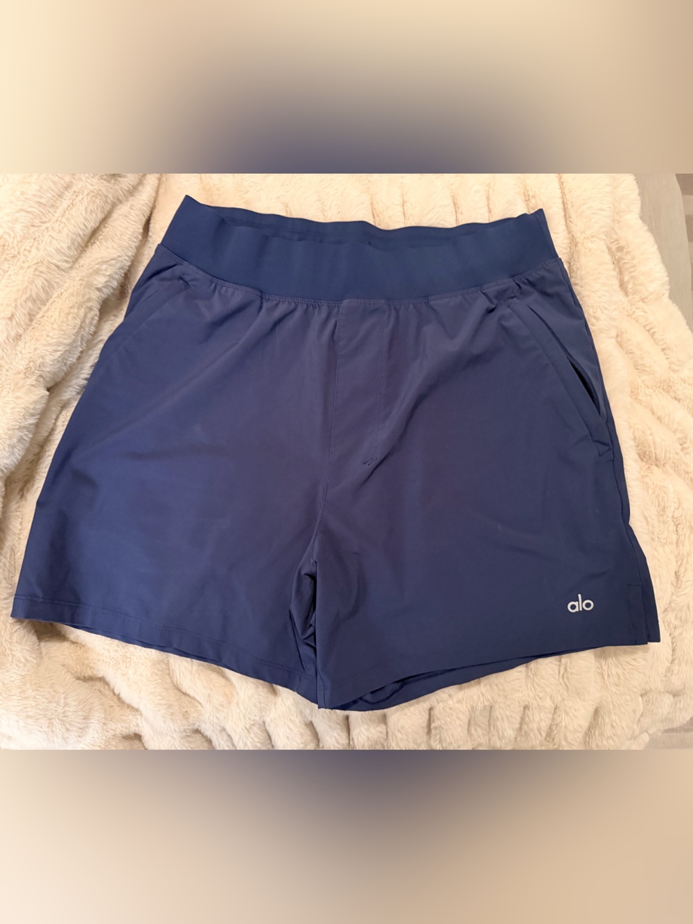 ALO Yoga Navy Performance Shorts
